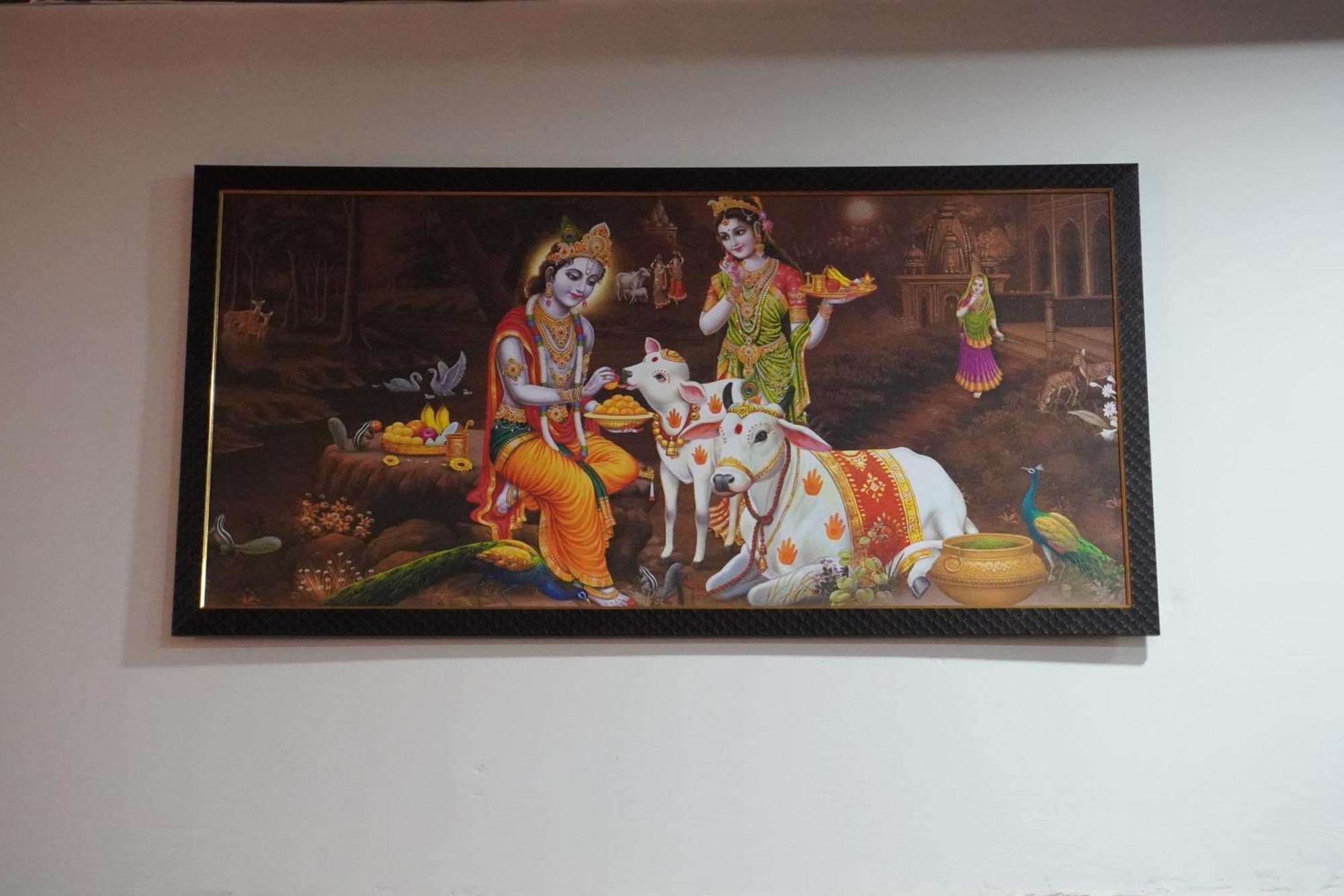 Shree Radha Rani Dham, Near Iskcon And Prem Mandir Hotel Vrindavan Exterior photo